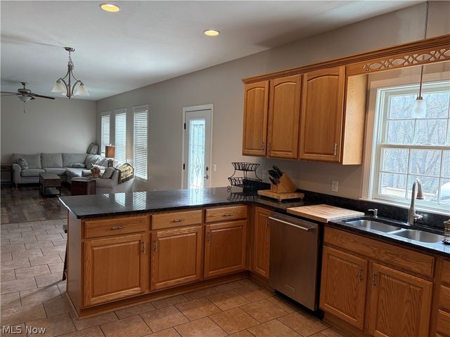 12787 State Route 45, Lisbon, OH 44432
