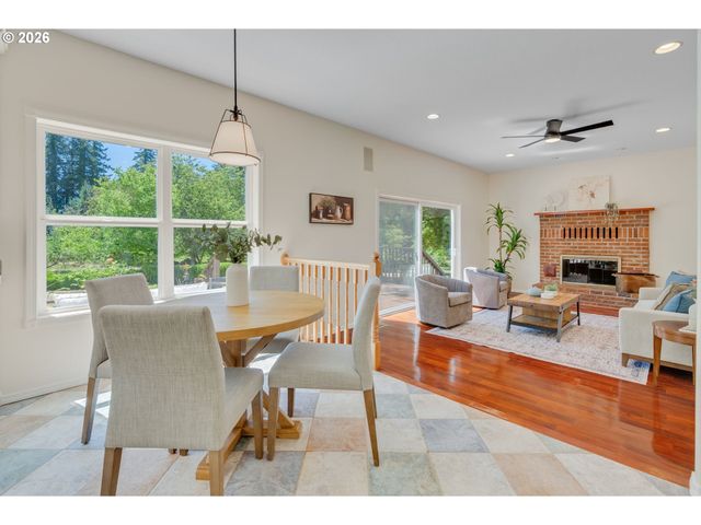 13358 S CARUS Rd, Oregon City, OR 97045