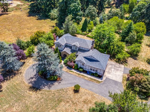 13358 S CARUS Rd, Oregon City, OR 97045