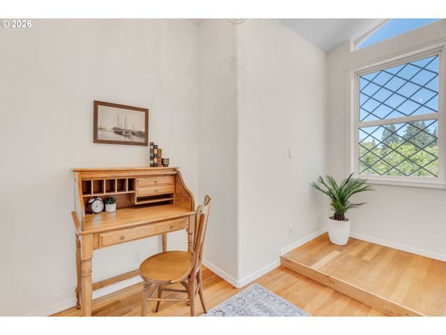 13358 S CARUS Rd, Oregon City, OR 97045