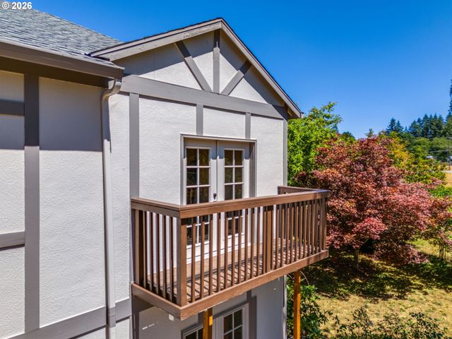 13358 S CARUS Rd, Oregon City, OR 97045
