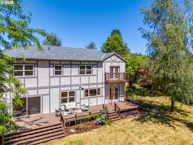 13358 S CARUS Rd, Oregon City, OR 97045