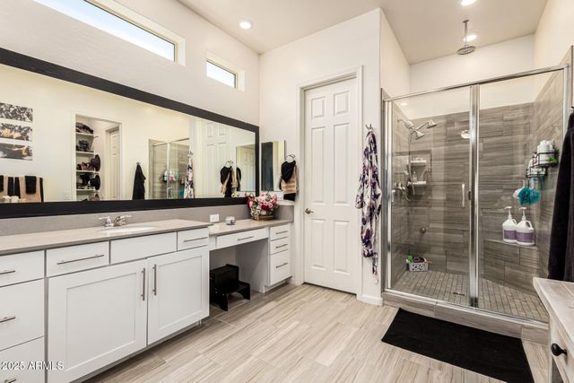 18522 W THISTLE LANDING Drive, Goodyear, AZ 85338