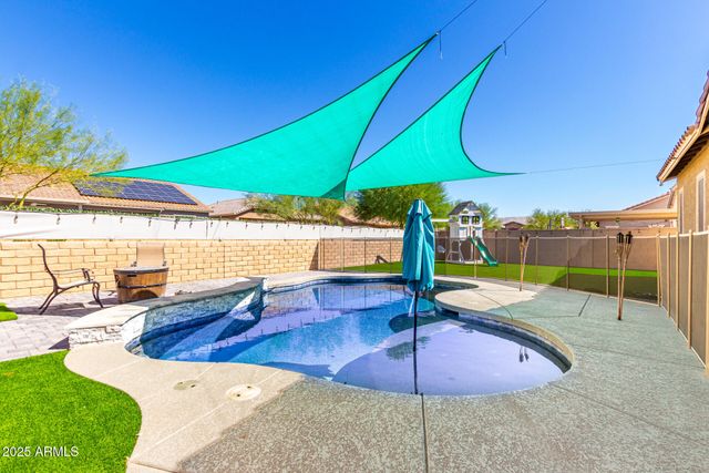 18522 W THISTLE LANDING Drive, Goodyear, AZ 85338