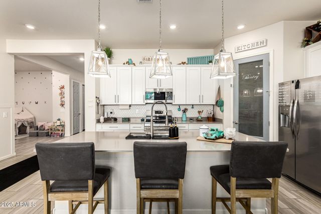 18522 W THISTLE LANDING Drive, Goodyear, AZ 85338