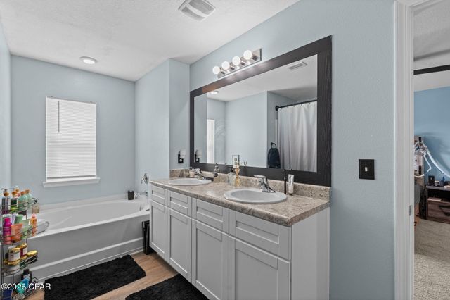 7121 Ellie B Drive, Panama City, FL 32404