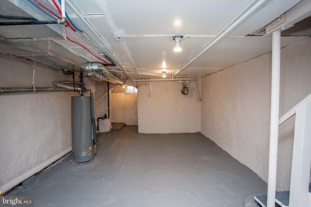 415 N HOBART ST, Philadelphia, PA 19131