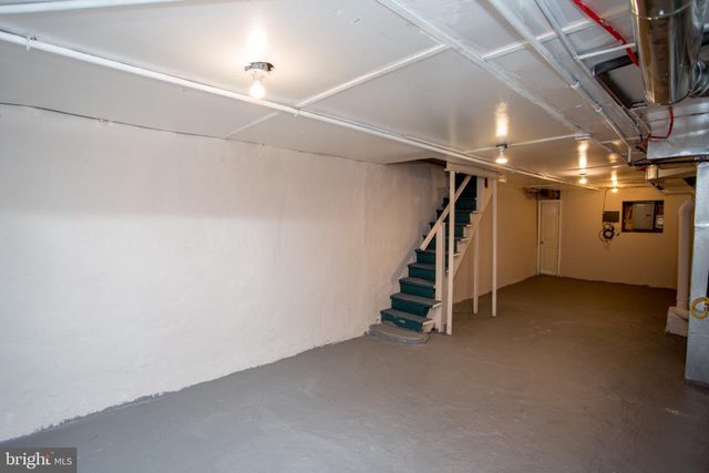 415 N HOBART ST, Philadelphia, PA 19131