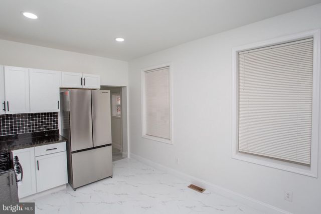 415 N HOBART ST, Philadelphia, PA 19131