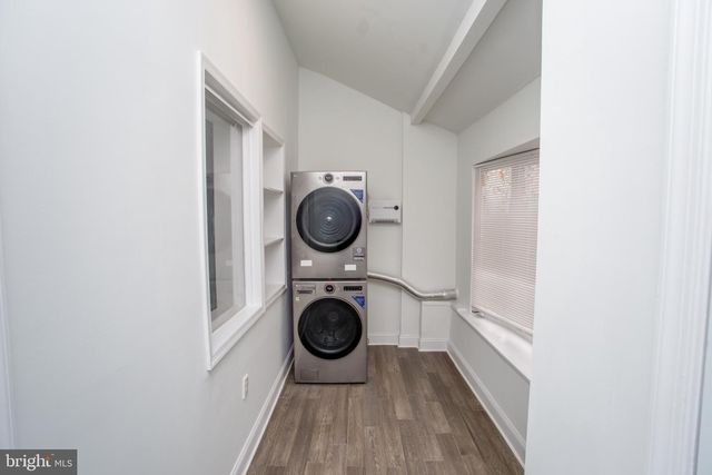 415 N HOBART ST, Philadelphia, PA 19131