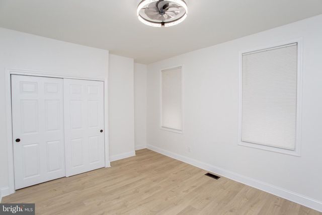 415 N HOBART ST, Philadelphia, PA 19131