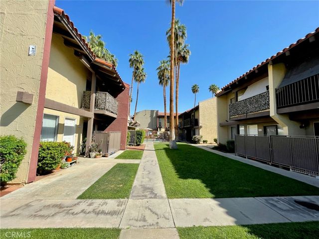 51080 Eisenhower 1, La Quinta, CA 92253
