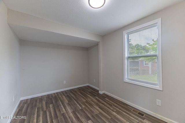 105 S Price St, Sweetwater, TN 37874