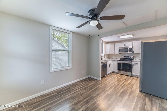105 S Price St, Sweetwater, TN 37874