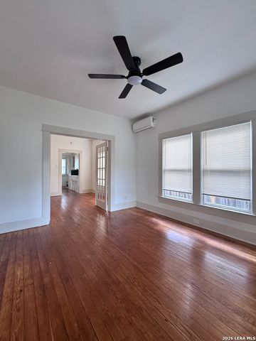830 TEXAS AVE, San Antonio, TX 78201