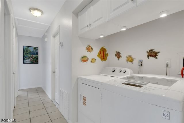 2302 SW 27th TER, Cape Coral, FL 33914