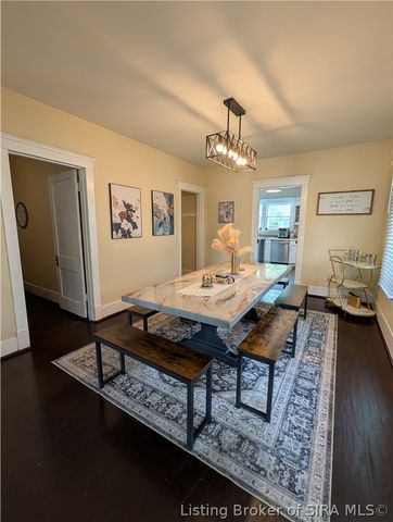 112 E Harrison Avenue, Clarksville, IN 47129