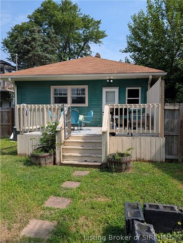 112 E Harrison Avenue, Clarksville, IN 47129