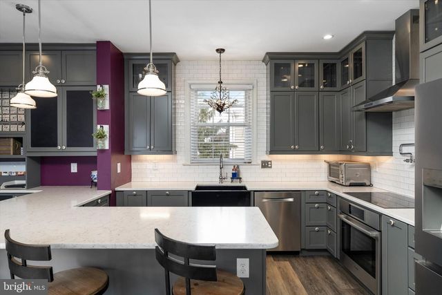 1233 PARK ST, Robbinsville, NJ 08691