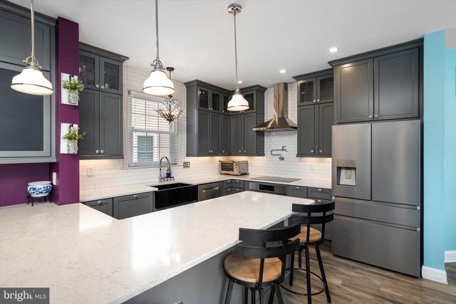 1233 PARK ST, Robbinsville, NJ 08691