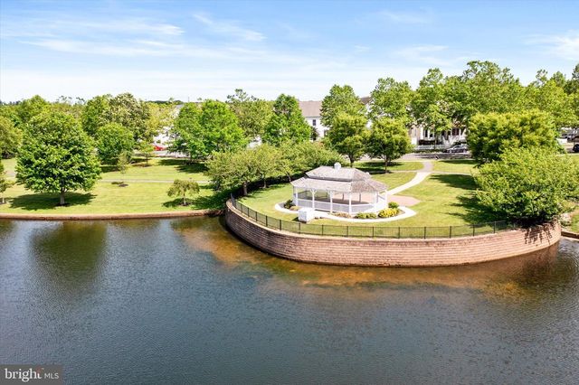 1233 PARK ST, Robbinsville, NJ 08691