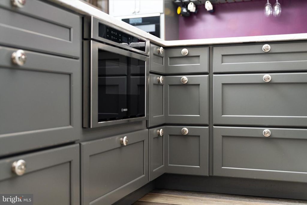 Image 20 of property listing at 1233 PARK ST, Robbinsville, NJ 08691