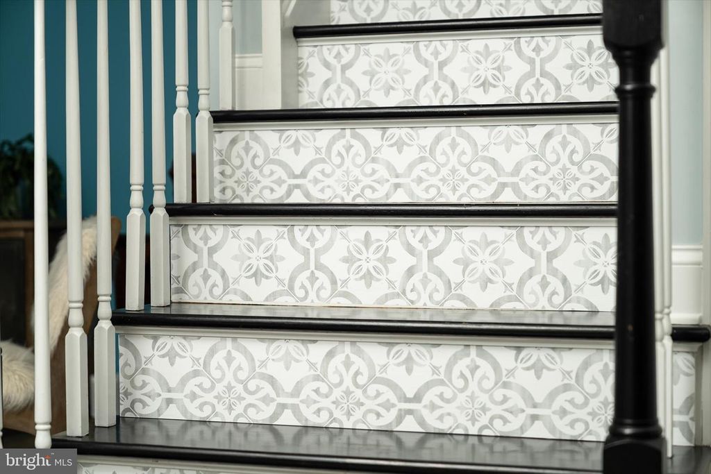 Image 33 of property listing at 1233 PARK ST, Robbinsville, NJ 08691