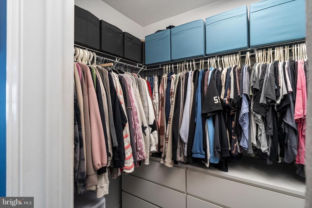 Image 39 of property listing at 1233 PARK ST, Robbinsville, NJ 08691