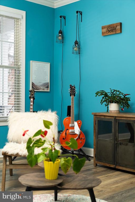 Image 9 of property listing at 1233 PARK ST, Robbinsville, NJ 08691