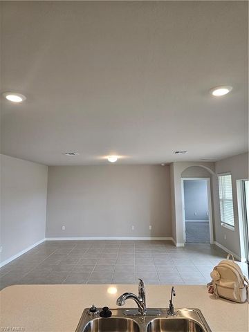 336 NW 15th TER, Cape Coral, FL 33993