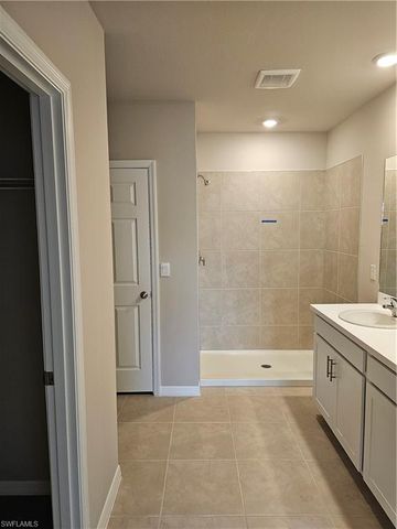 336 NW 15th TER, Cape Coral, FL 33993