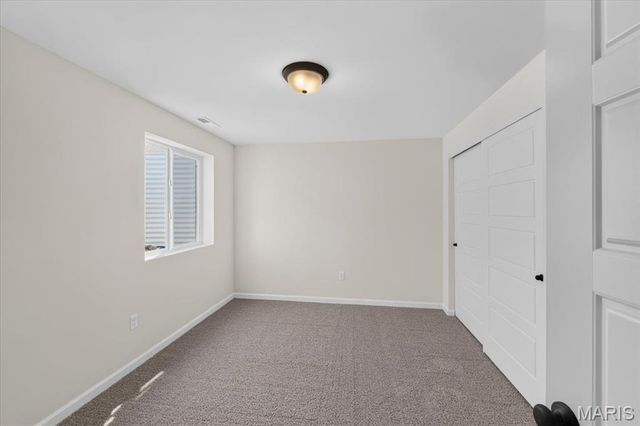 206 Red Cliff Court, Wentzville, MO 63385