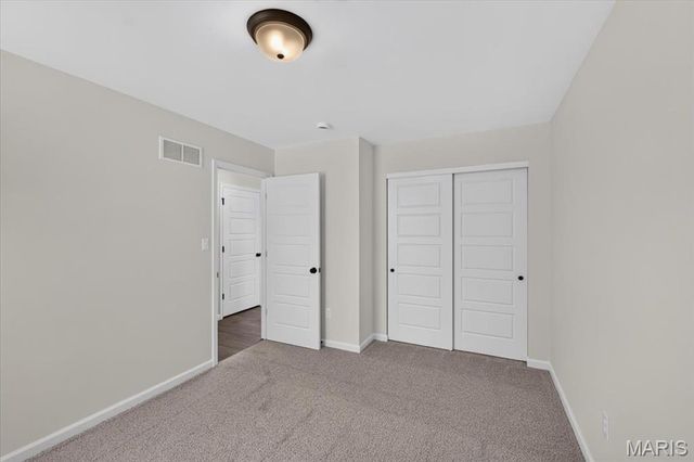 206 Red Cliff Court, Wentzville, MO 63385