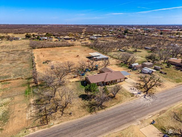 5302 Meadow Drive, San Angelo, TX 76903