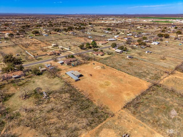 5302 Meadow Drive, San Angelo, TX 76903