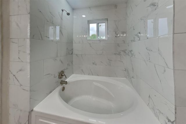 1514 Chestnut Lane, Richmond, TX 77469