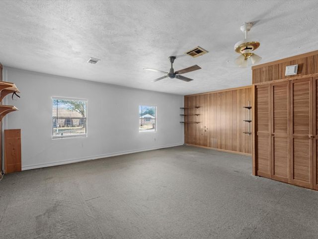 16810 Barcelona Dr Drive, Friendswood, TX 77546