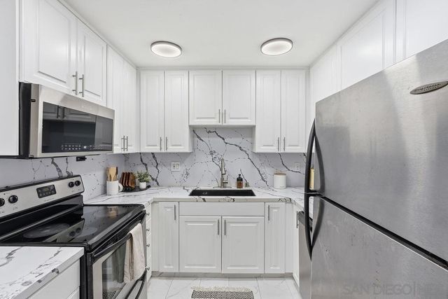 10026 Maya Linda Rd 6203, San Diego, CA 92126