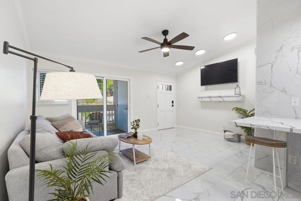 10026 Maya Linda Rd 6203, San Diego, CA 92126