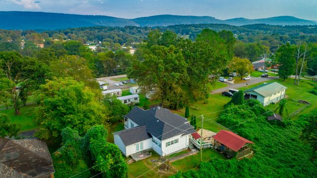 287 S Oak Street, Whitwell, TN 37397