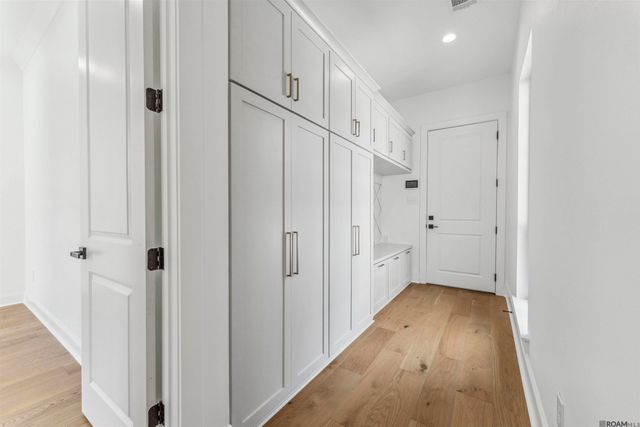 9085 Hillon Hood Rd, Denham Springs, LA 70726