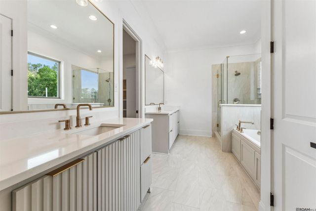 9085 Hillon Hood Rd, Denham Springs, LA 70726