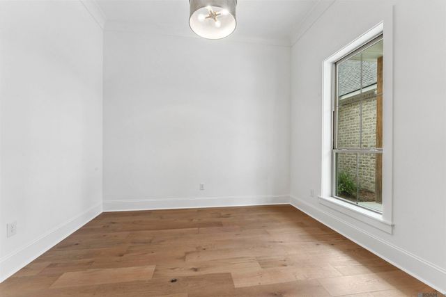 9085 Hillon Hood Rd, Denham Springs, LA 70726