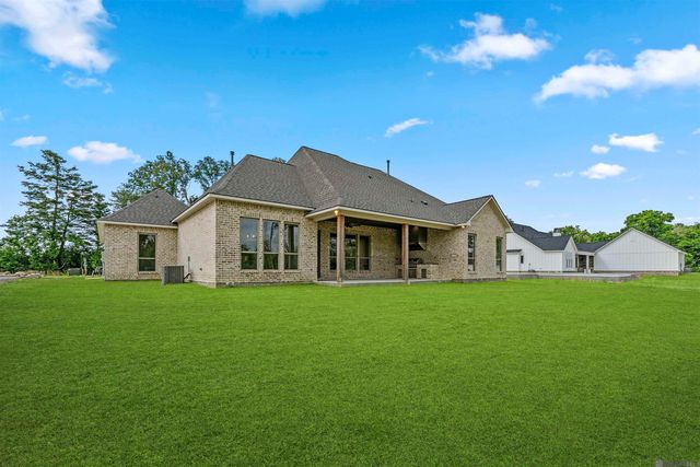 9085 Hillon Hood Rd, Denham Springs, LA 70726