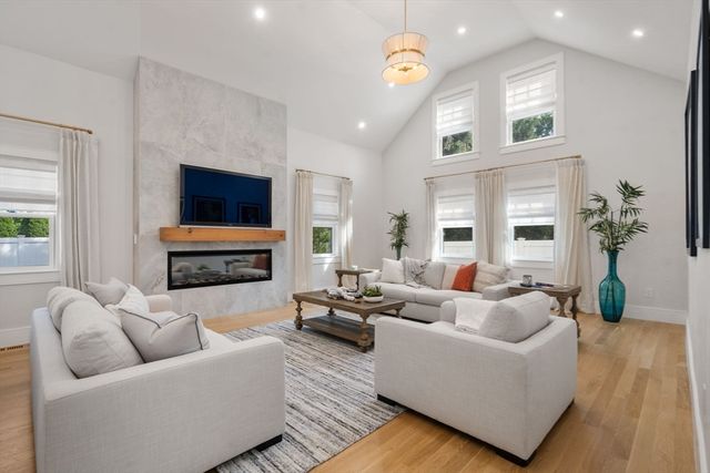265 Weston Rd, Wellesley, MA 02482
