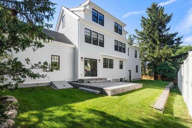 265 Weston Rd, Wellesley, MA 02482