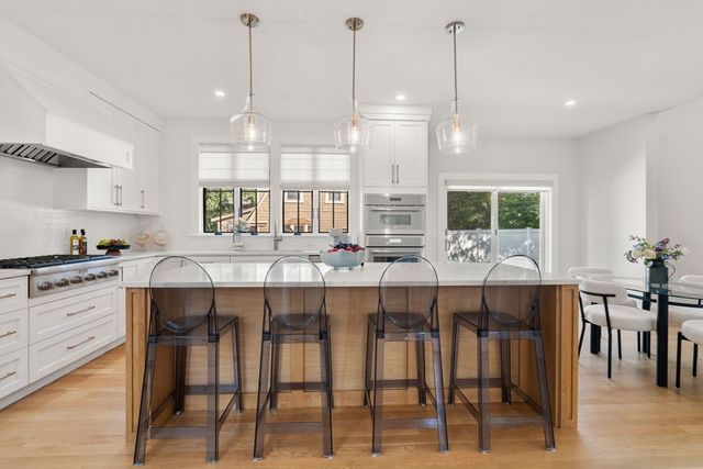 265 Weston Rd, Wellesley, MA 02482