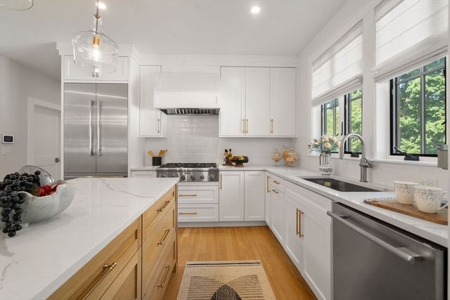 265 Weston Rd, Wellesley, MA 02482