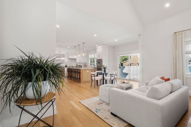 265 Weston Rd, Wellesley, MA 02482