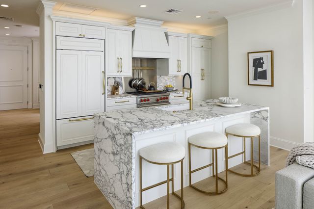 2555 N Pearl Street 505, Dallas, TX 75201